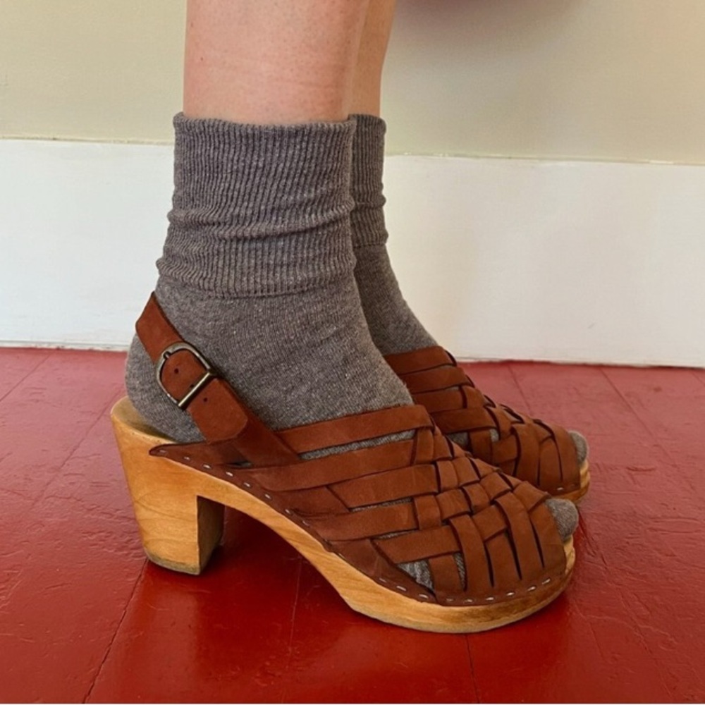 No.6 Rare woven leather peep-toe sling back clog sandal. Size 39